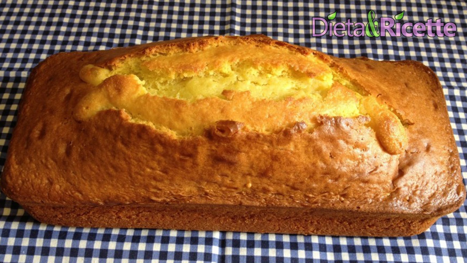 Plumcake allo yogurt leggero e soffice, la Ricetta light ...