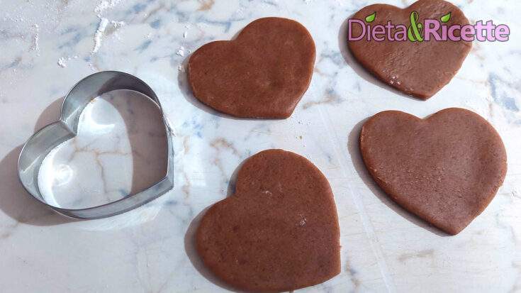 formina per biscotti a forma di cuore